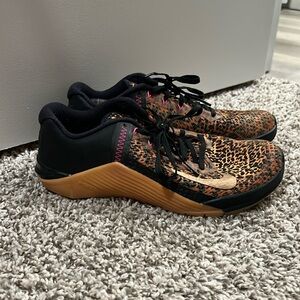 Women’s Nike metcon
